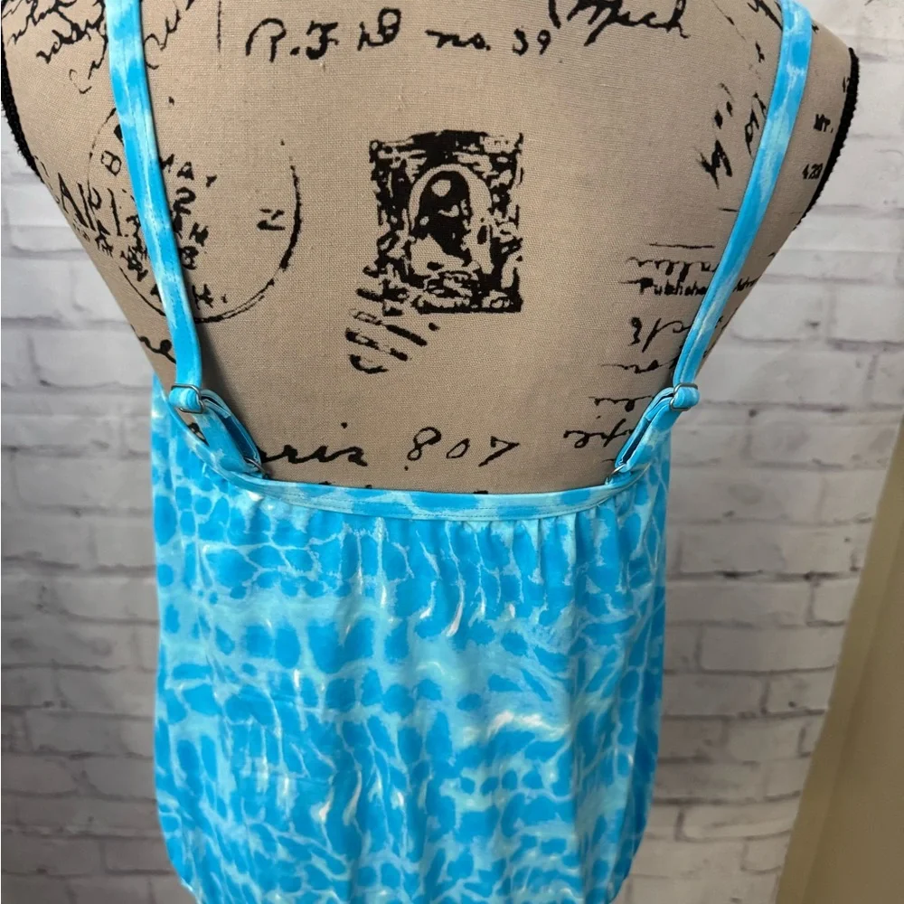 Lands’ End Modest  Blouse‎ Style Tank Tankini Swimsuit Top Size 10 Blue Tie Dye